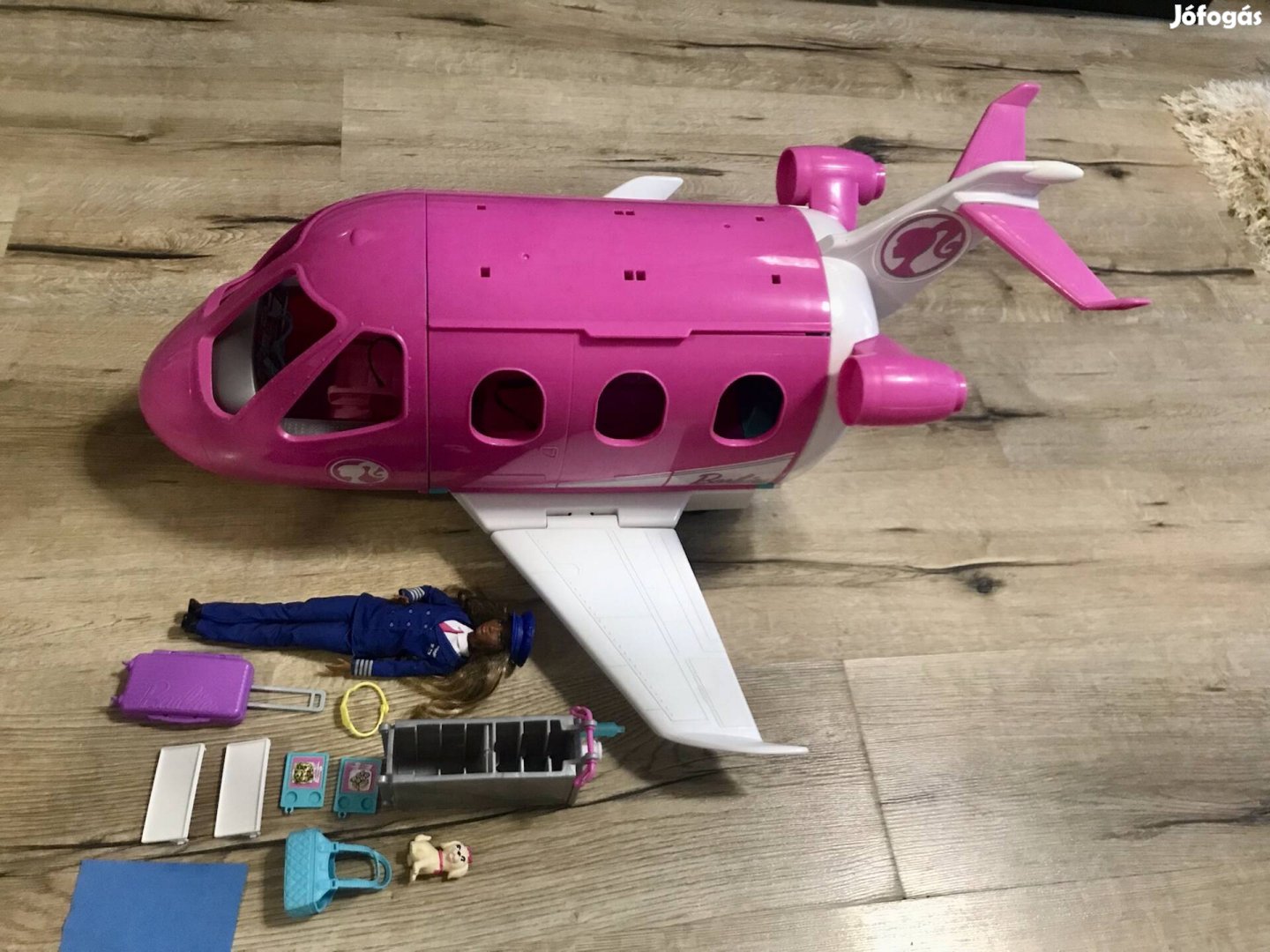 Barbie repülőgép pilotával