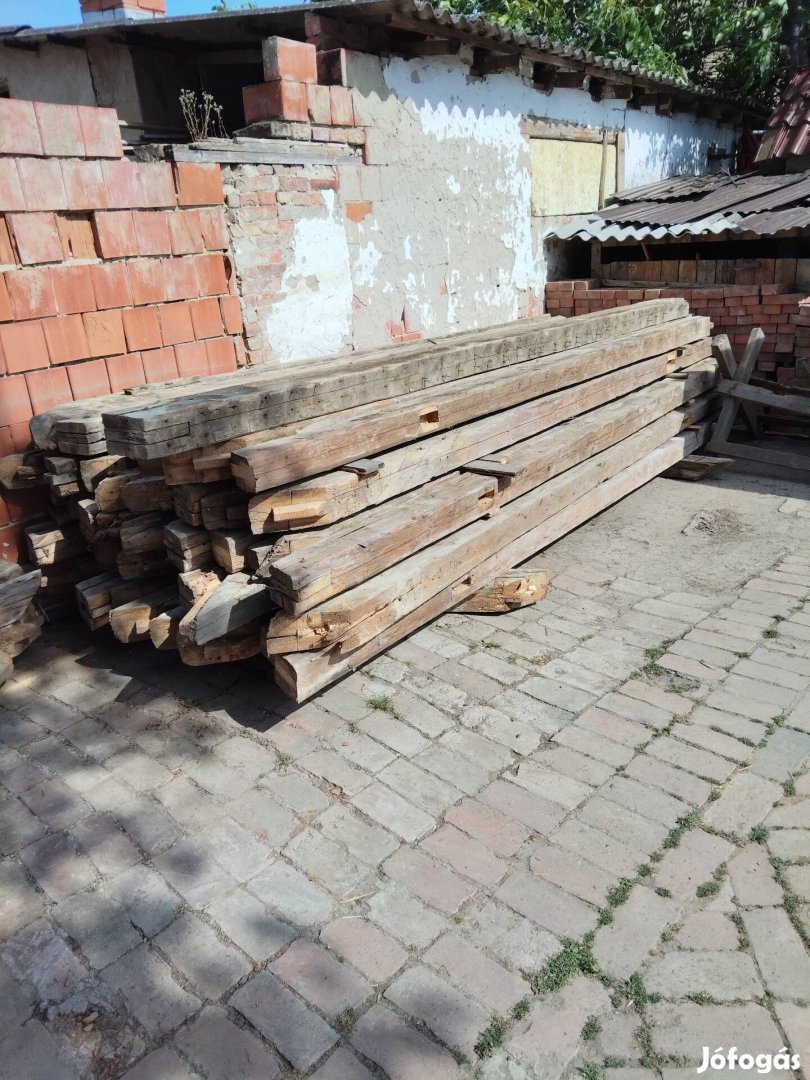 Bárdolt Gerenda 4,60hosszú 16x14 45db... Szarufa 5méteres 13x10 35db