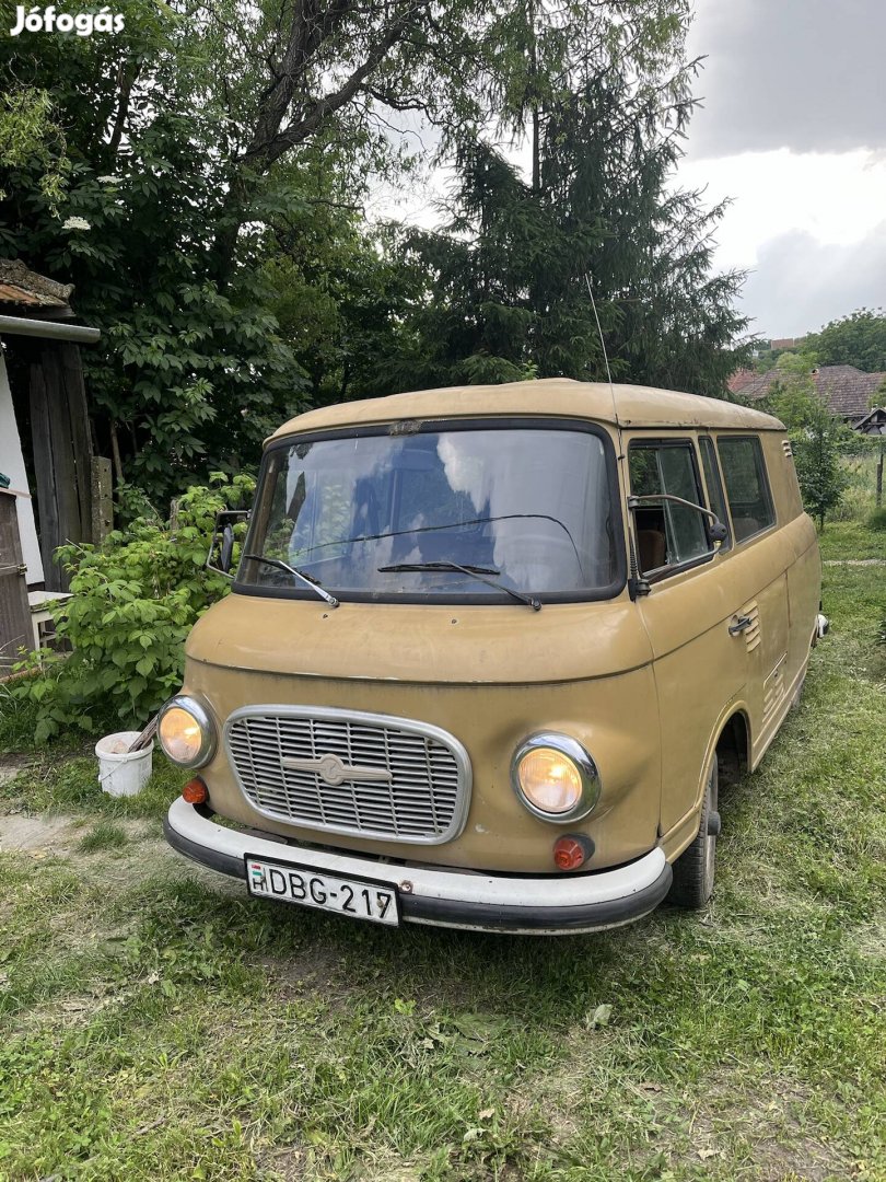 Barkas B1000 5 személyes