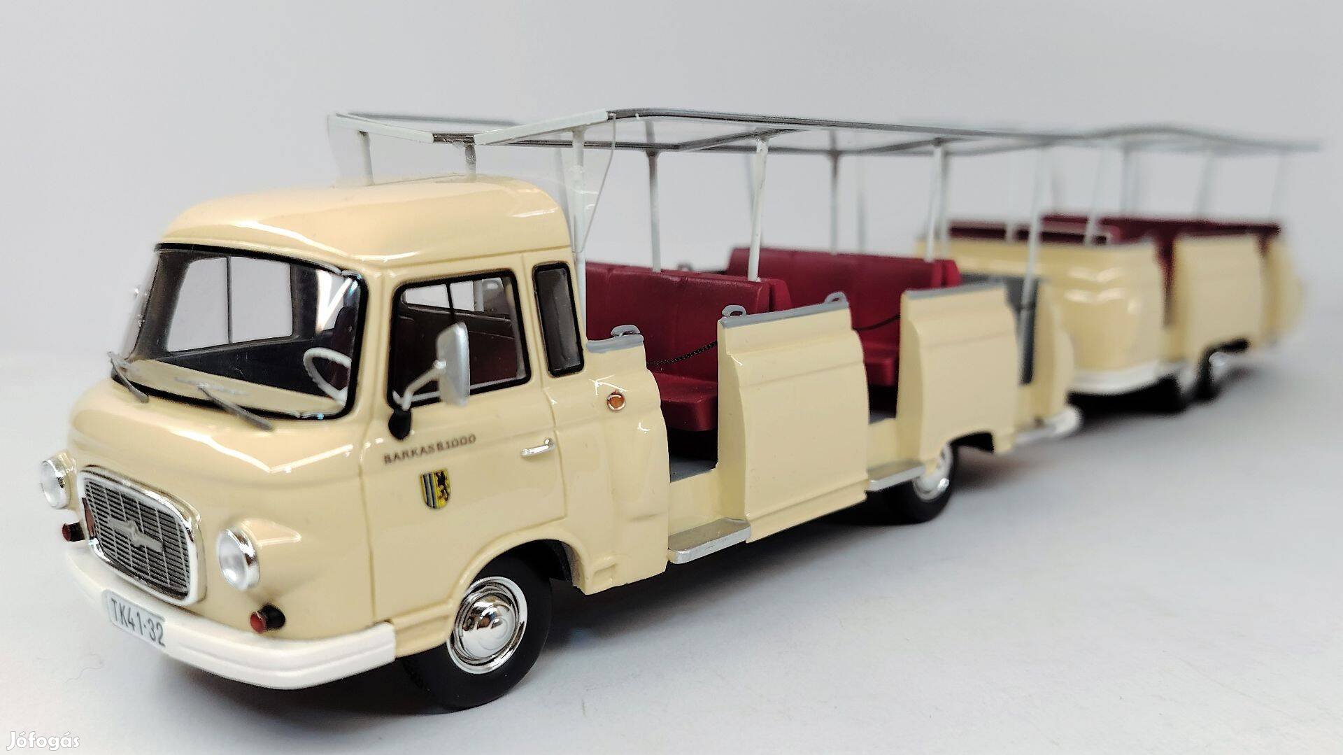 Barkas B1000 Express 800 városnéző busz modell 143 ritkaság