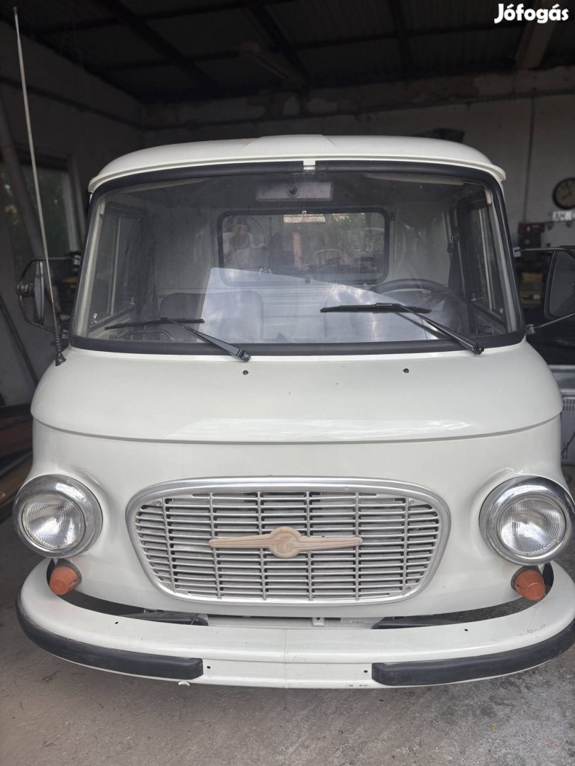 Barkas B1000 platós