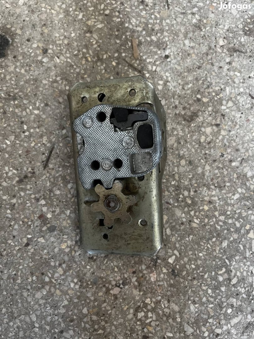 Barkas IFA Robur Multicar gyári balos zár ajtózár