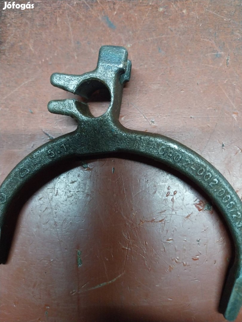 Barkas Sebességváltó Léptető Villa 