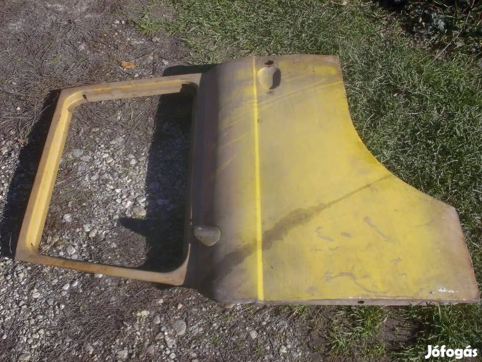 Barkas bal ajtó