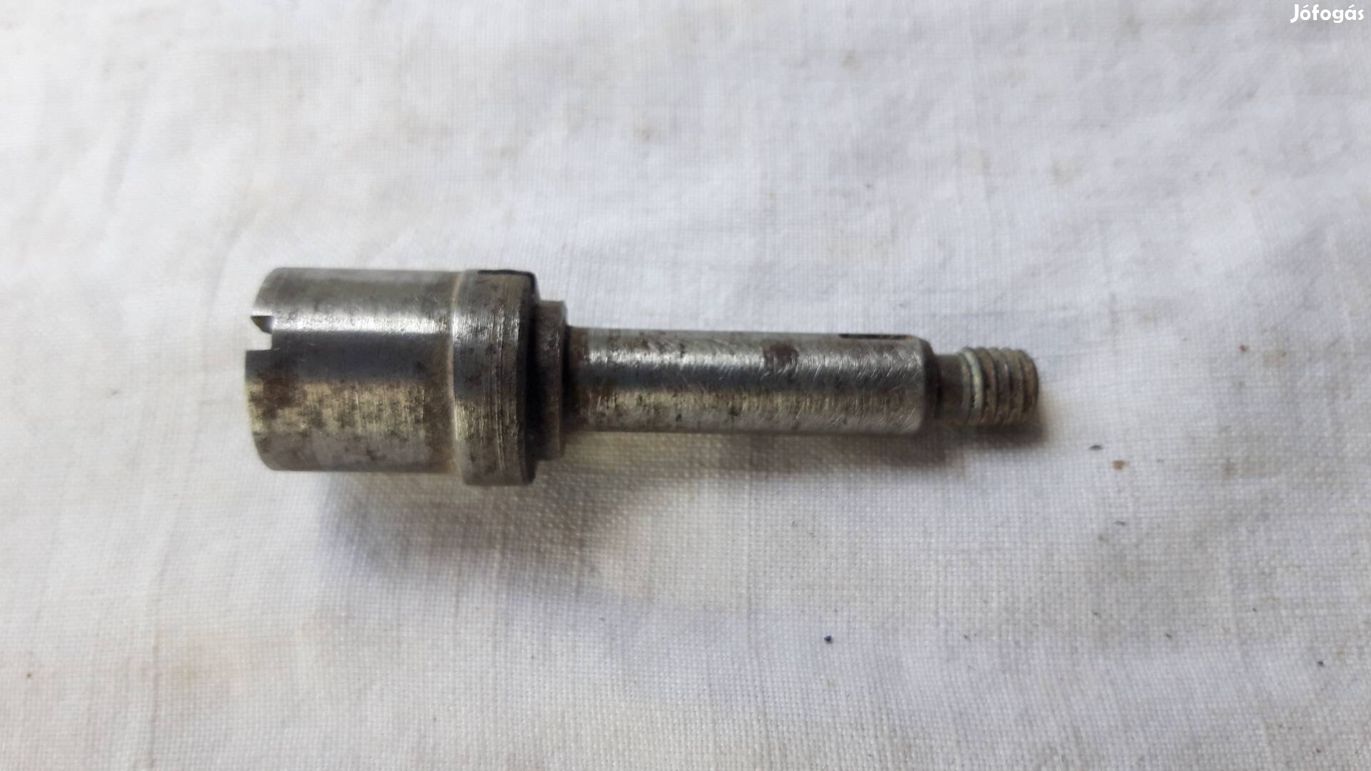 Barkas gépkocsihoz gyújtásmeghajtó tengely  új DDR
