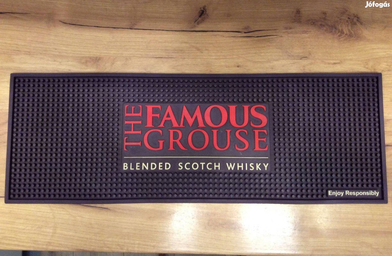 Barmat cseppfogó The Famous Grouse Scotch Whisky gumialátét bárszőnyeg