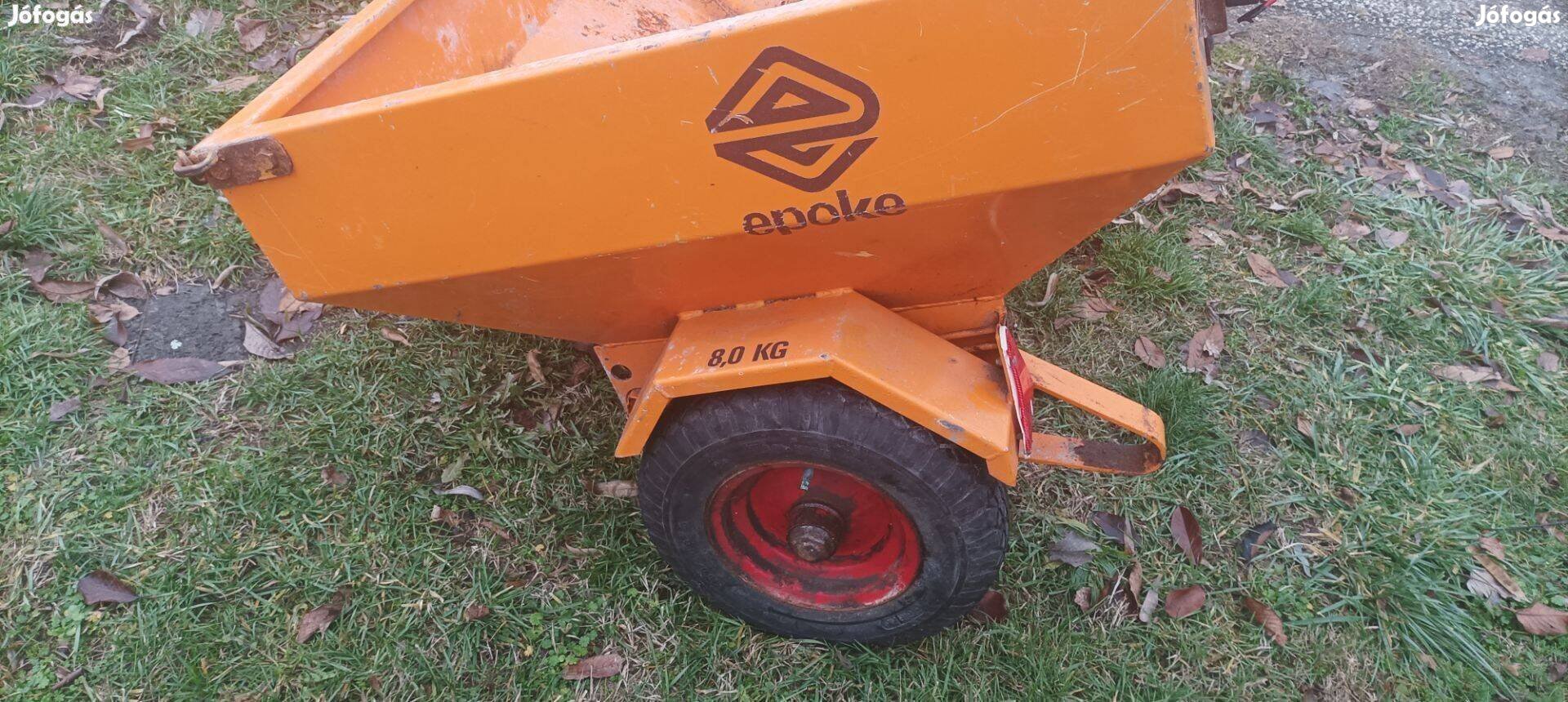 Bármivel húzható Epoke vontatott só és műtrágya szóró eladó