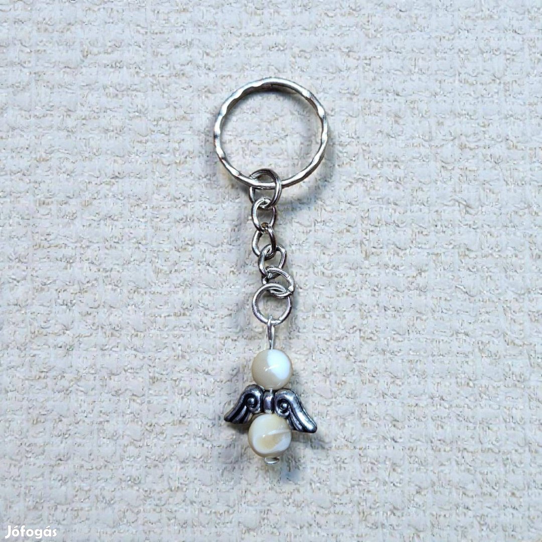 Barna gyöngyház angyal kulcstartó