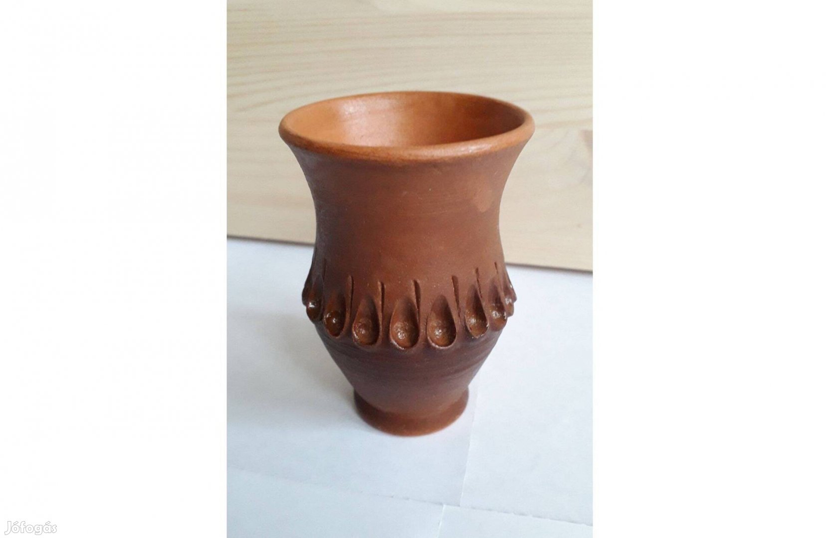 Barna kerámia váza 8,5 x 5,5 cm hibátlan