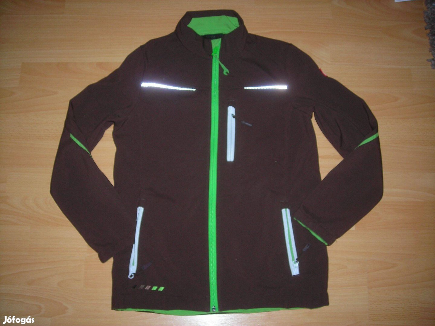 Barna softshell kabát átmeneti dzseki 158-164