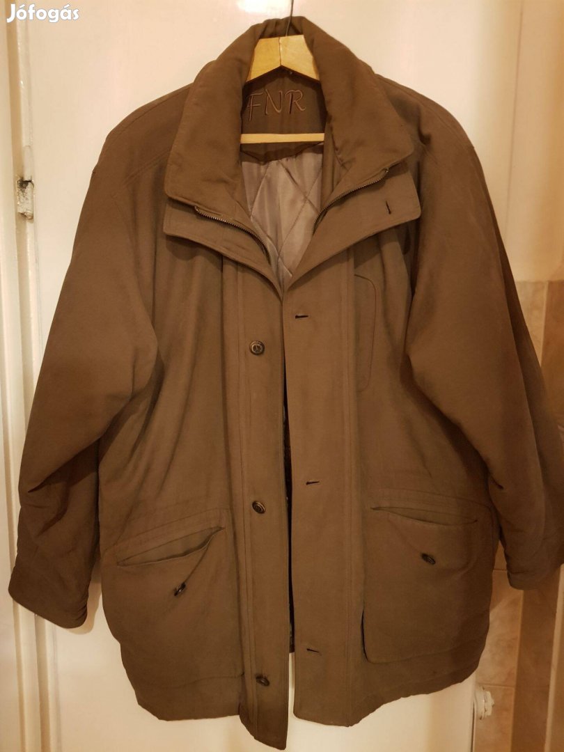 Barna színű dzseki, 54-es méretben használt