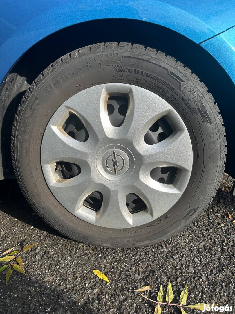 Barum 185/65 R 15 téli gumi