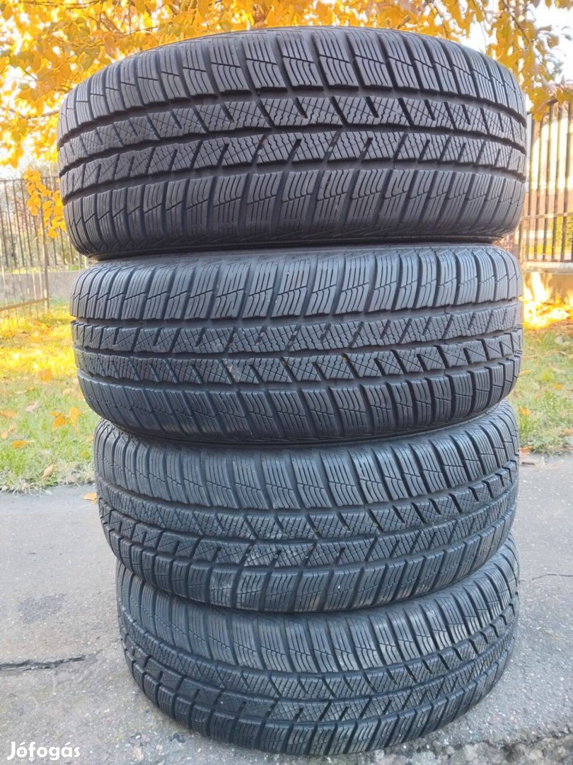 Barum 205/55 R16 4 db