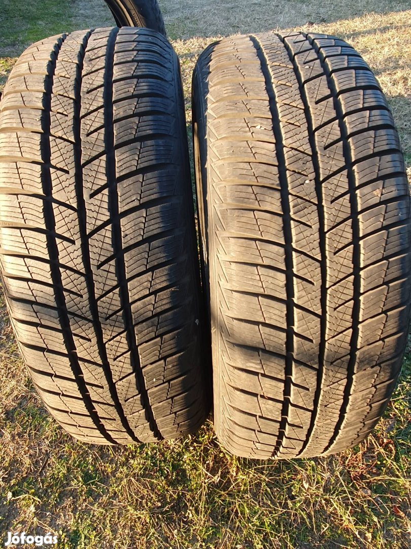 Barum 215/60R17 M+S