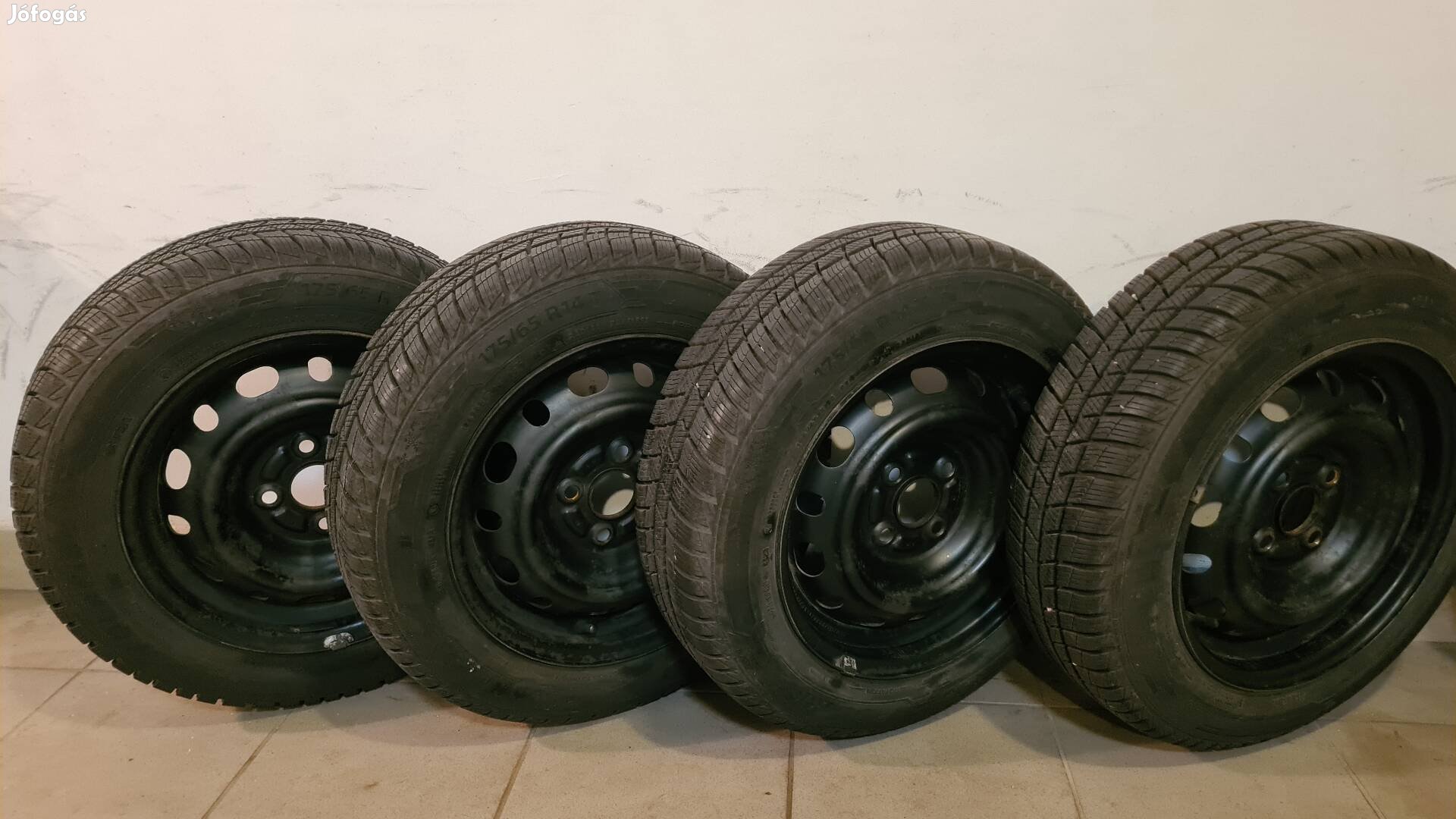 Barum Polaris 5 175/65 R14 téli gumi felnivel