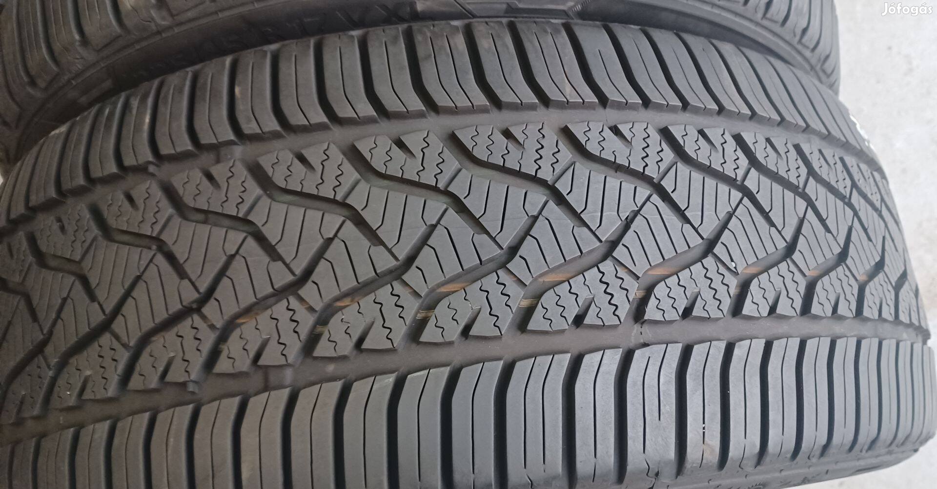 Barum Quartaris S 225/45 R17 négyévszakos gumik 2db