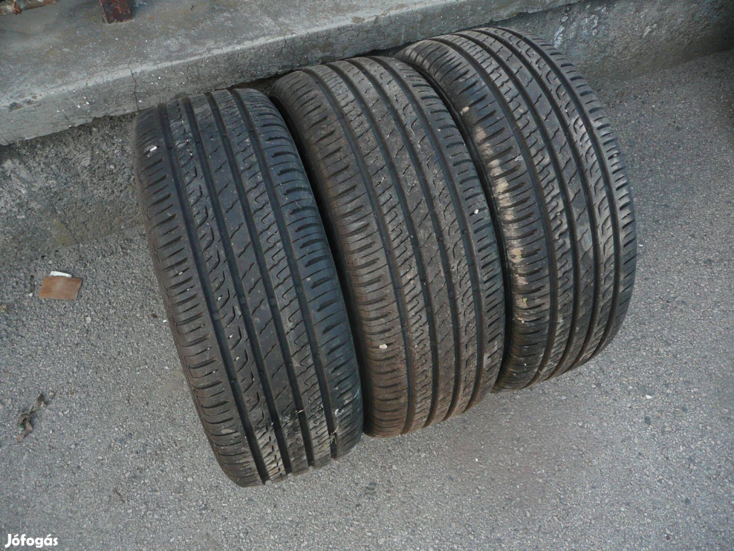 Barum bravurius 5 nyári 195/50R15