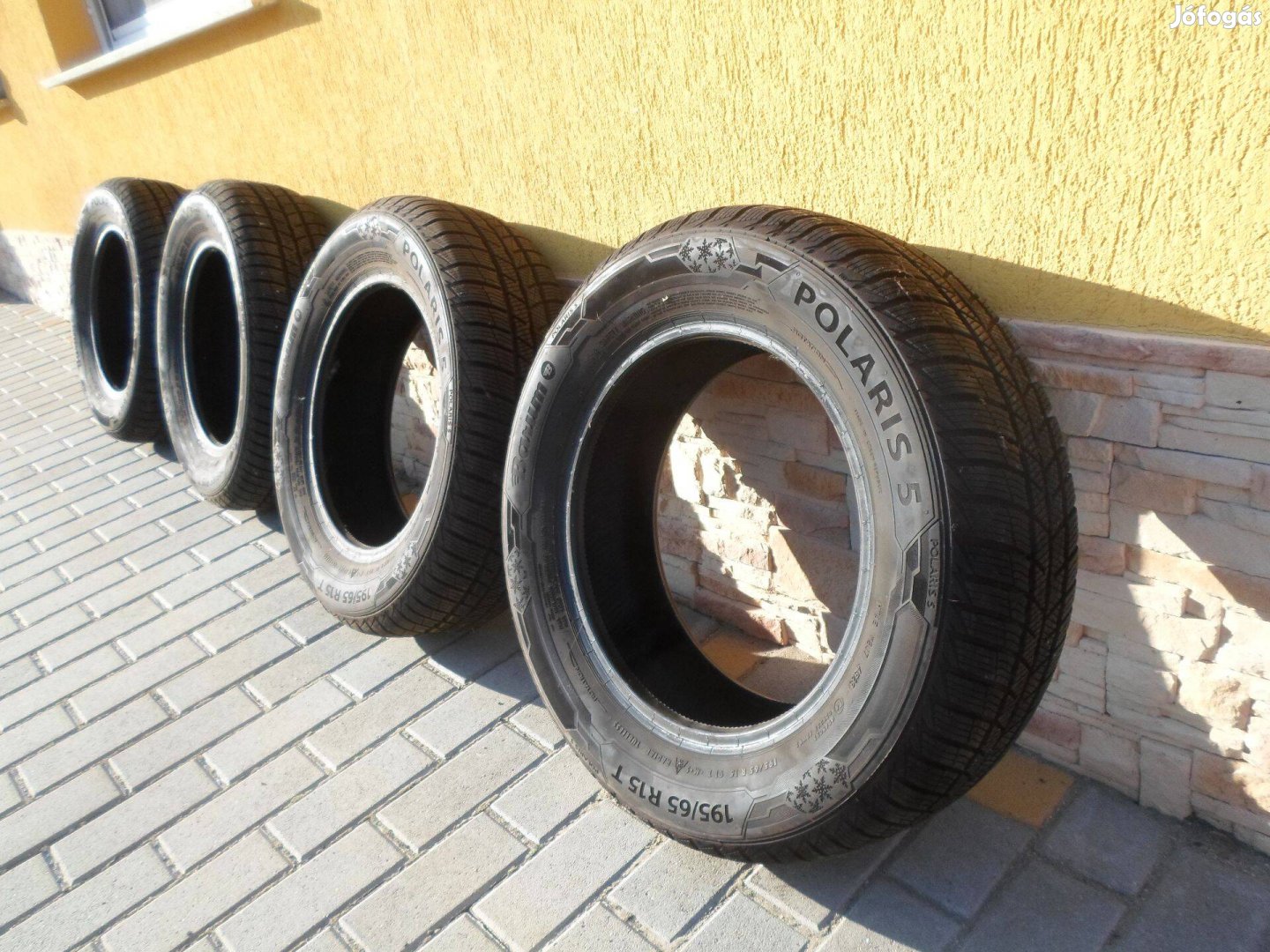 Barum polaris téli gumi. Mérete 195/65 R15 T