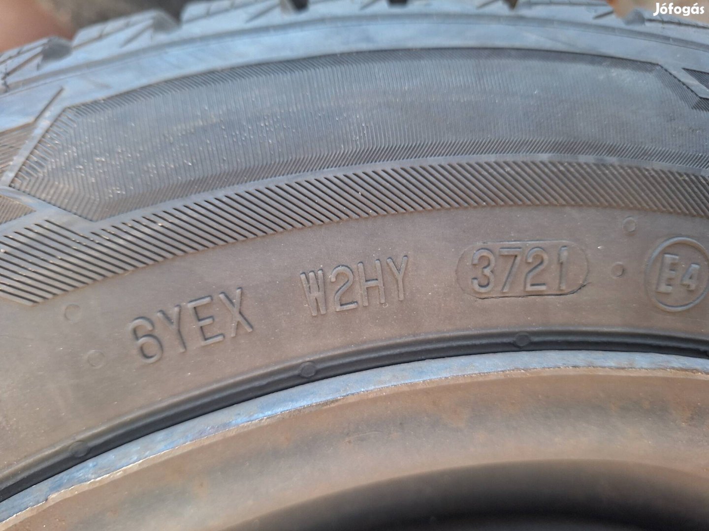 Barum téli gumik felnire szerelve 175/65 R 14