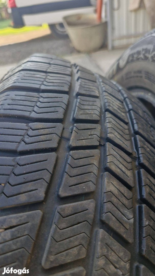 Barum téligumi 205/70/R15