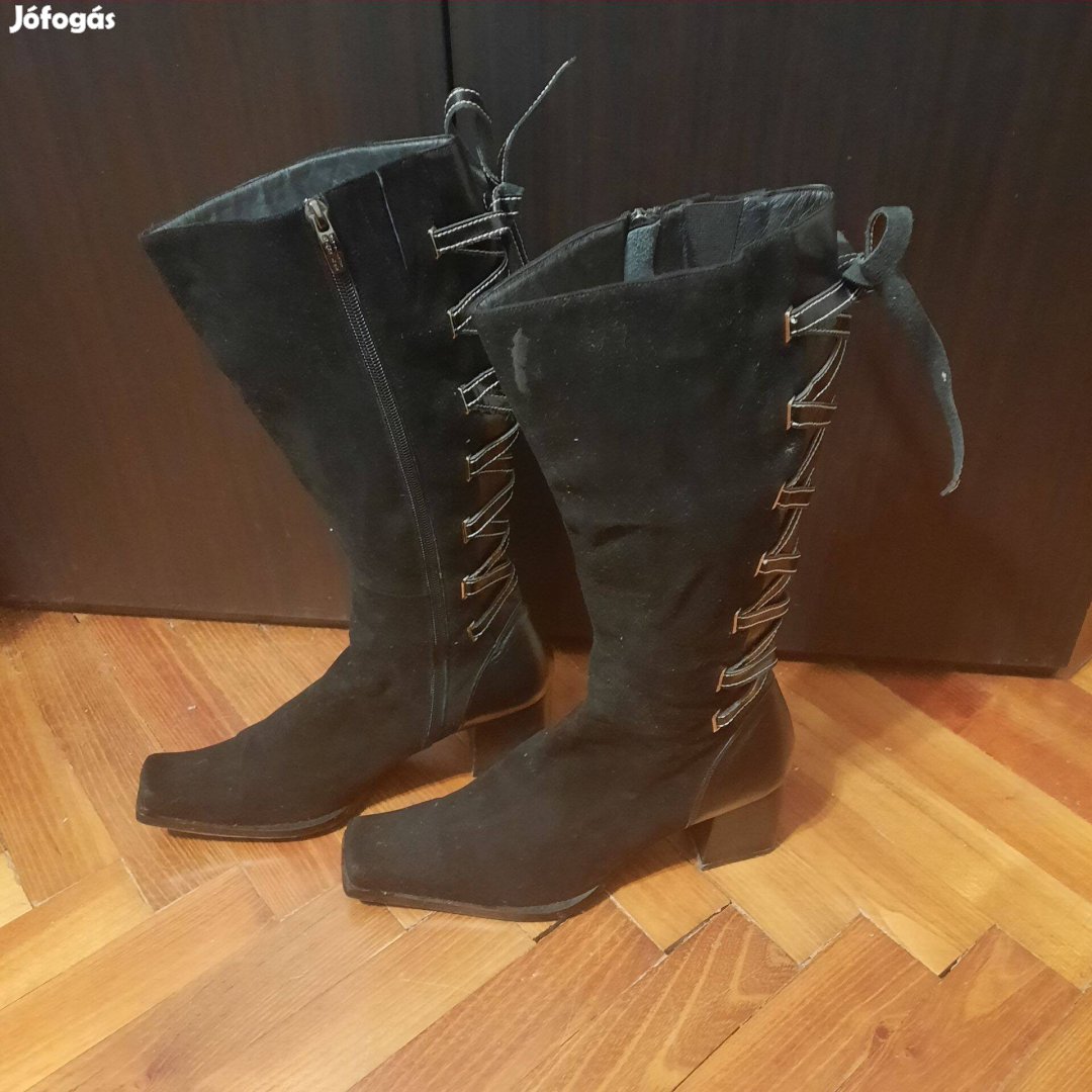 Basic női csizma