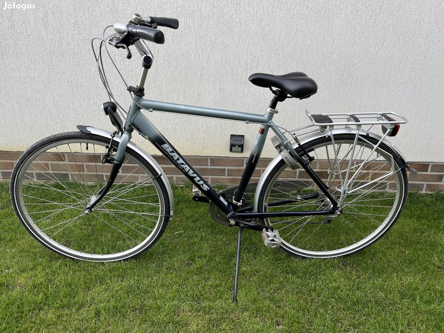 Batavus 28" Trekking városi kerékpár 