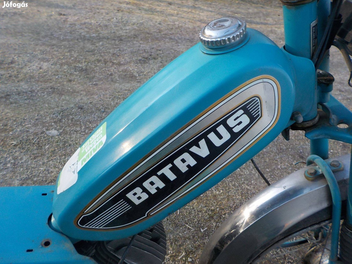 Batavus Go-Go kismotorról :gyári fényezésű benzintank