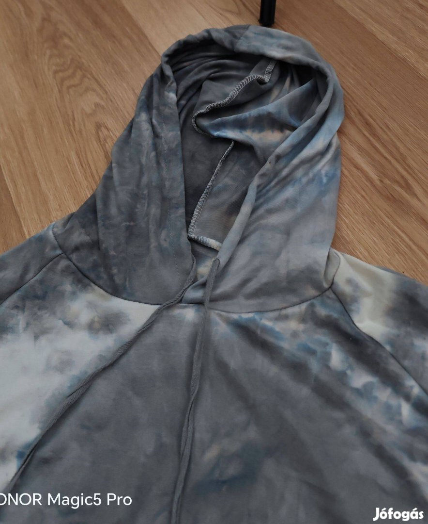 Batikolt vékony sportos kapucnis női pulcsi