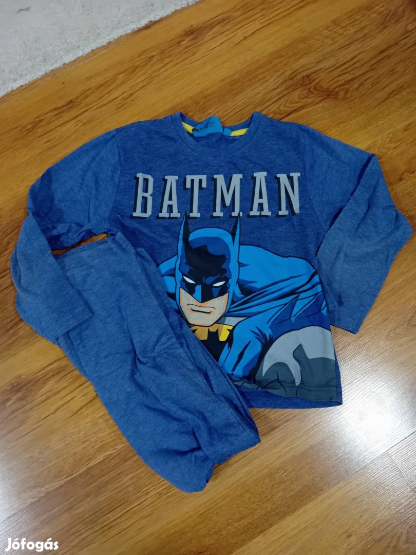 Batman-es pizsama 122/128as