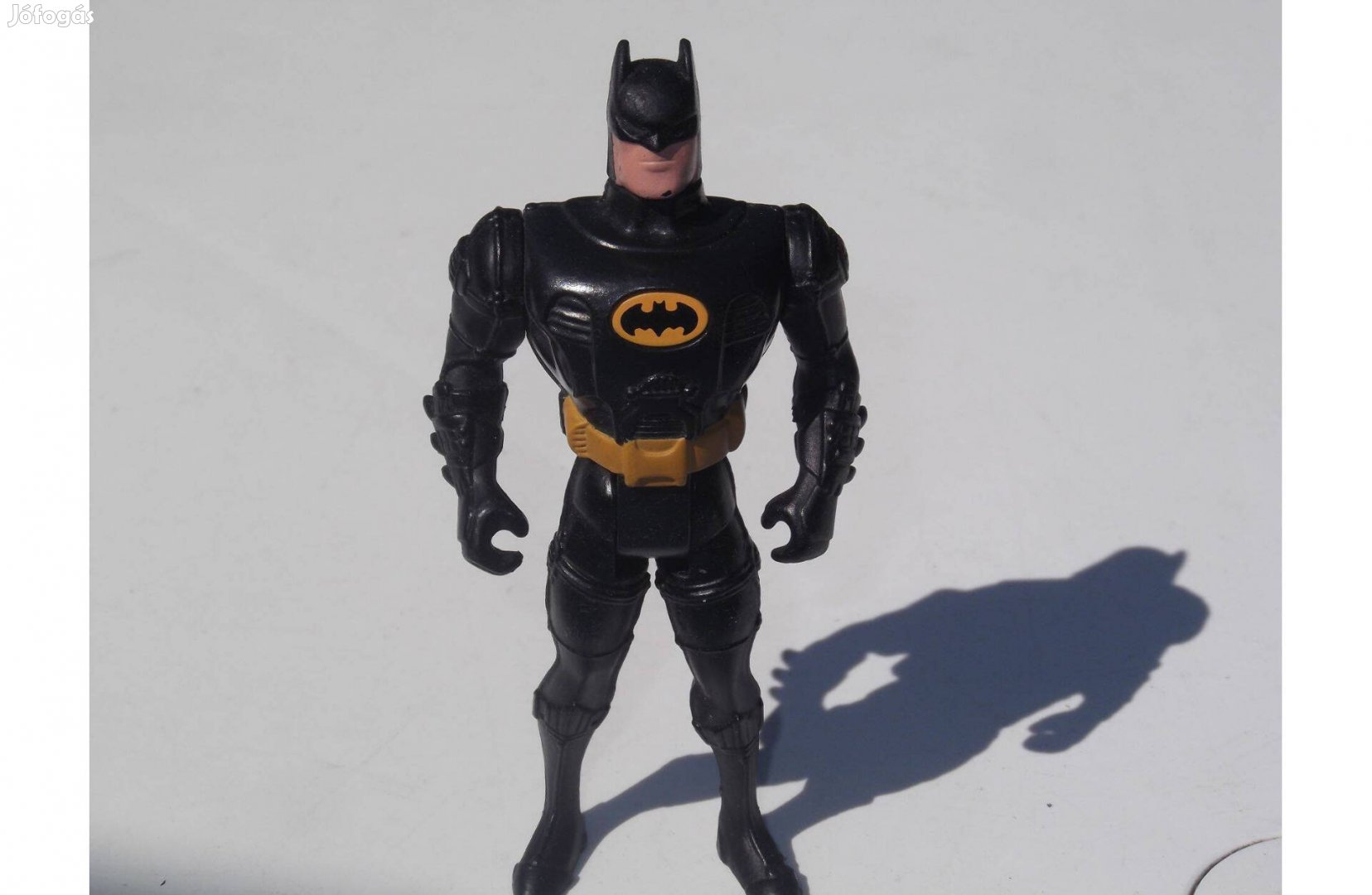 Batman figura - fekete színű - karja, lába mozgatható - jó állapotú