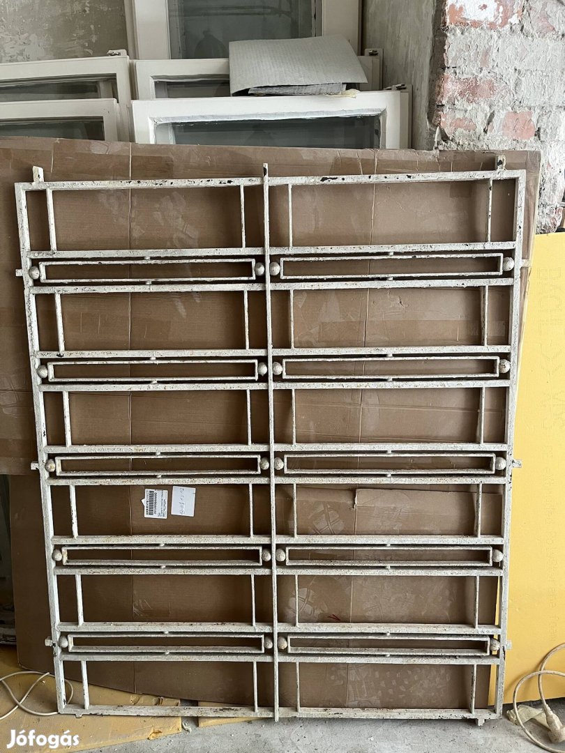 Bau haus rácsok a 30-as évekből. 
