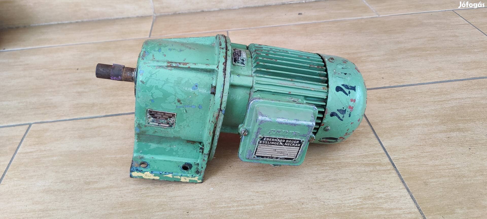 Bauer hajtóműves villanymotor hajtómű kúpos fahasító hasító!