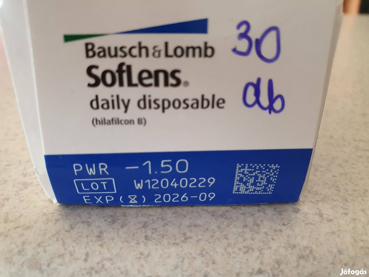 Bausch&Lomb lencse