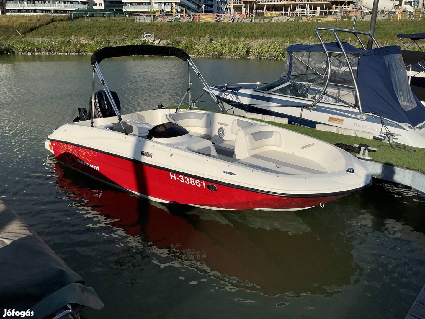 Bayliner element E5 motorcsónak eladó