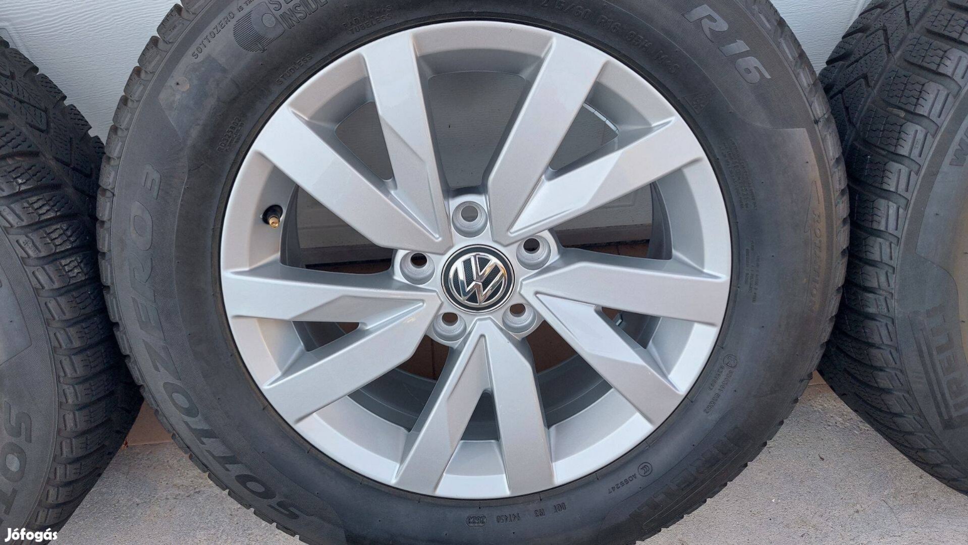 Bbb 2 Gyári VW Passat B8 / Aragon/ 16" alufelni Téli gumikkal