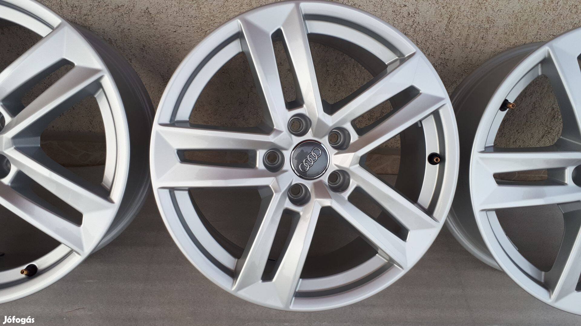 Bbb Gyári,Audi A4 B9 17" alufelni