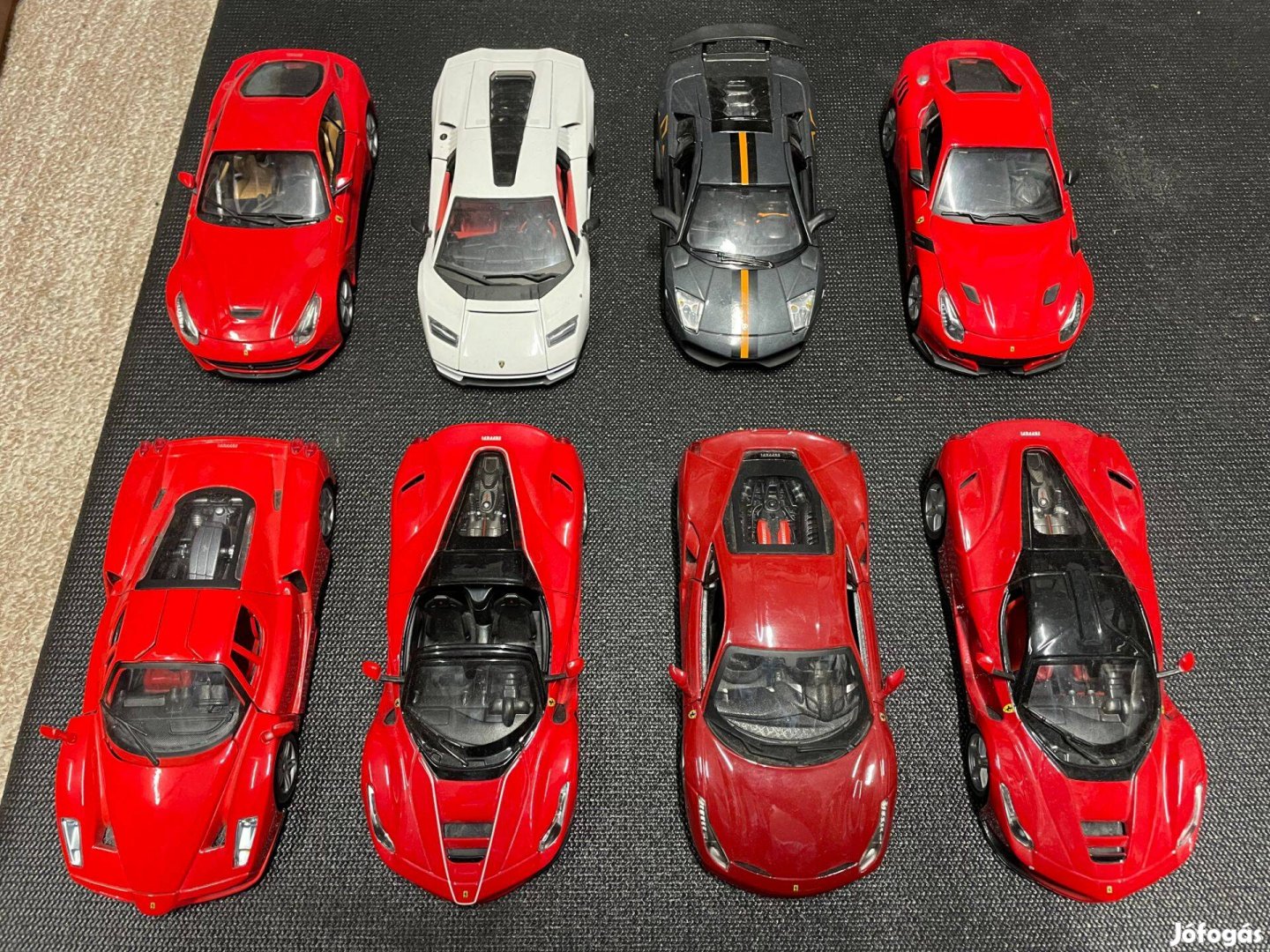 Bburago 1/24 modell autó Ferrari Lamborghini, többet olcsóbban