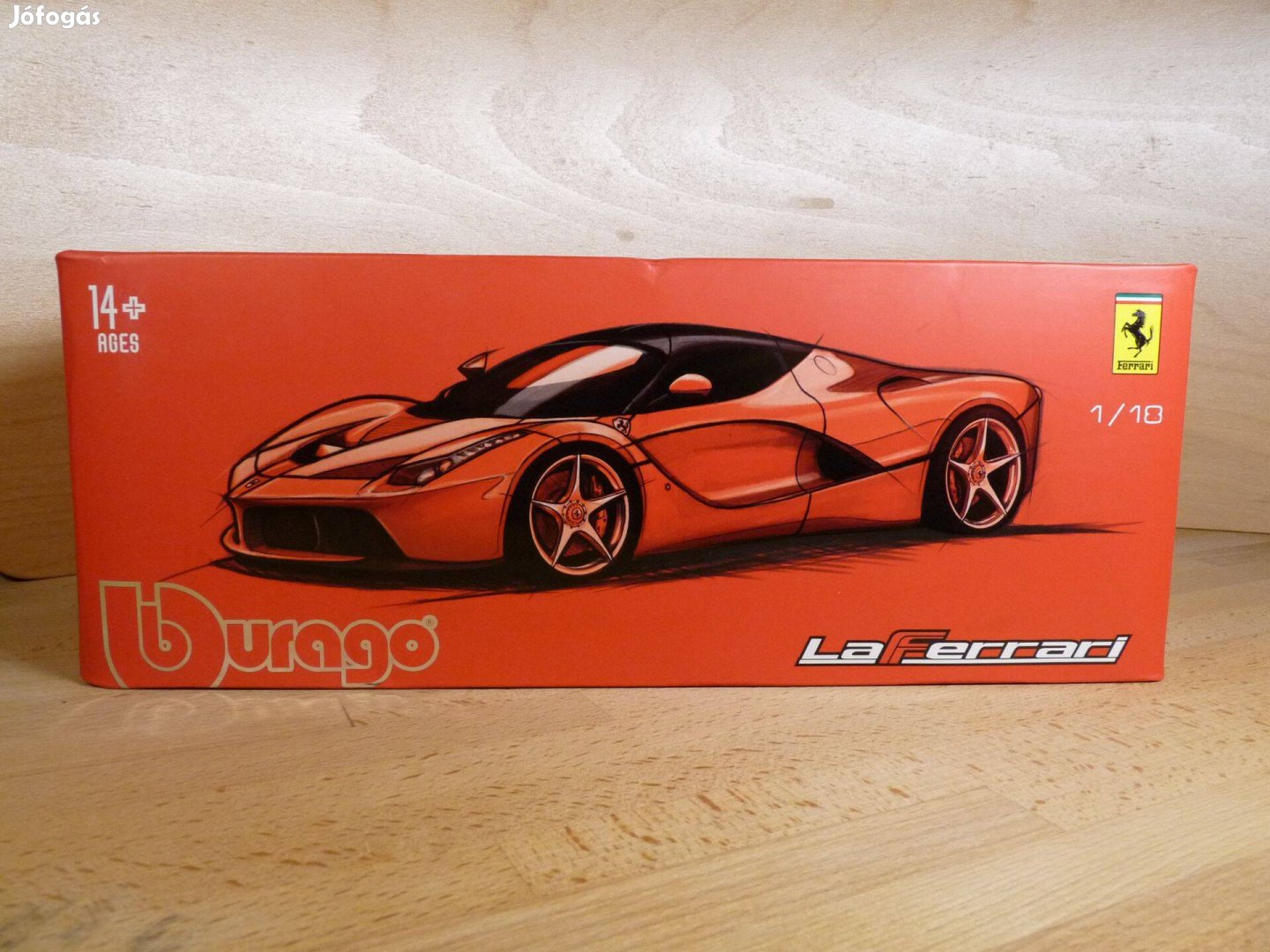 Bburago Ferrari Signature Series 1/18 - Ferrari Laferrari (fekete)