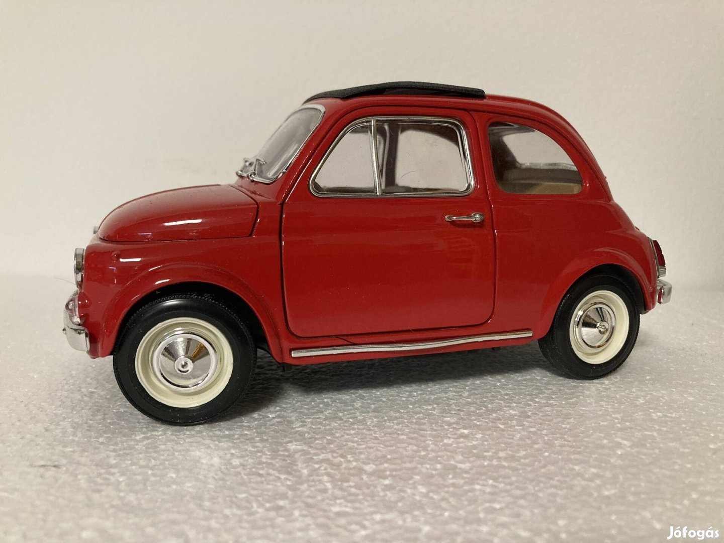 Bburago Fiat 500 1/16 makett modell