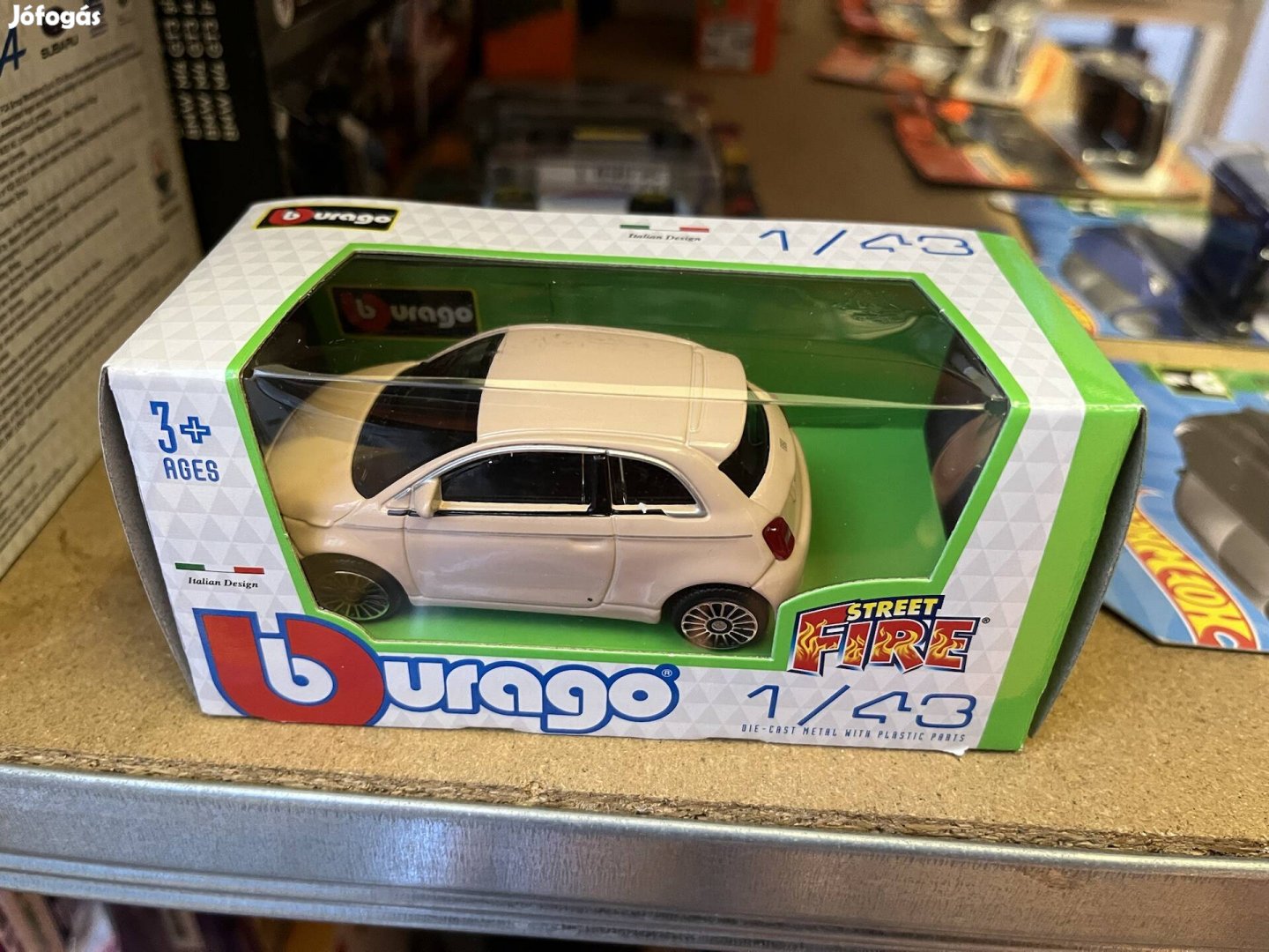 Bburago Fiat 500e 1/43 Új