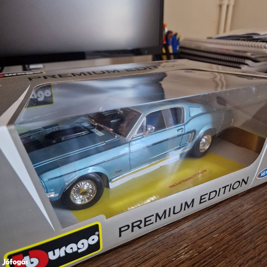 Bburago Ford Mustang GT COBRA JET 1/18