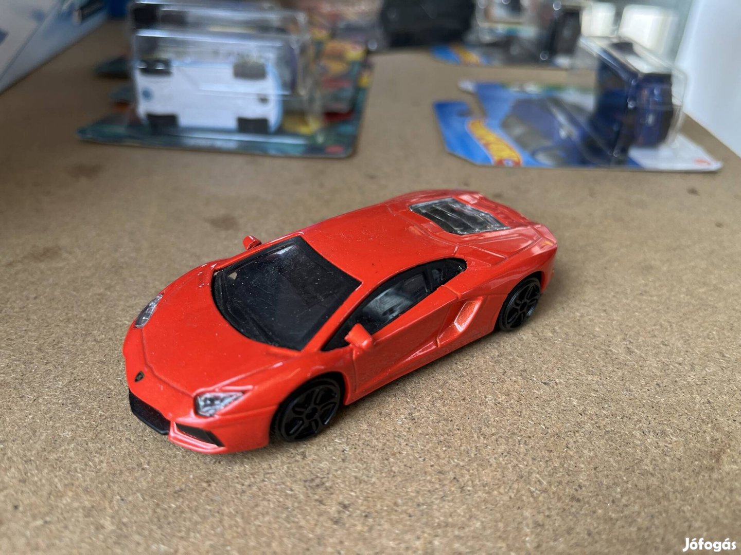 Bburago Lamborghini Aventador LP700-4 1/45