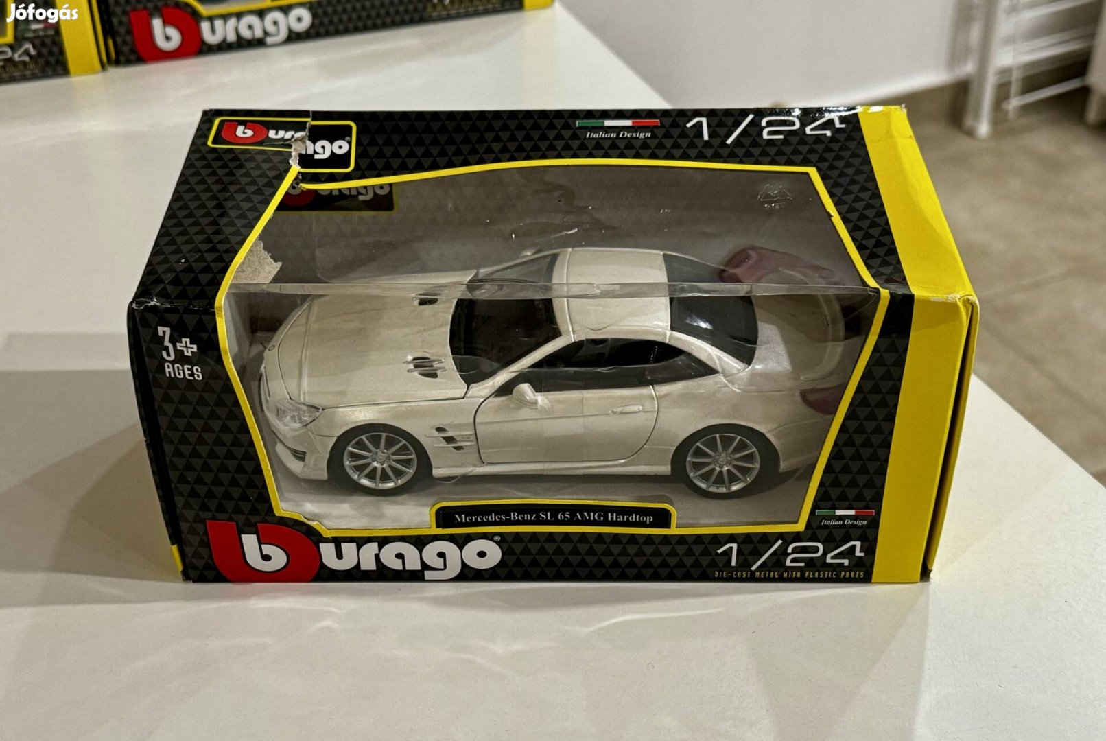 Bburago Mercedes - Benz SL 65 AMG 1/24 modell