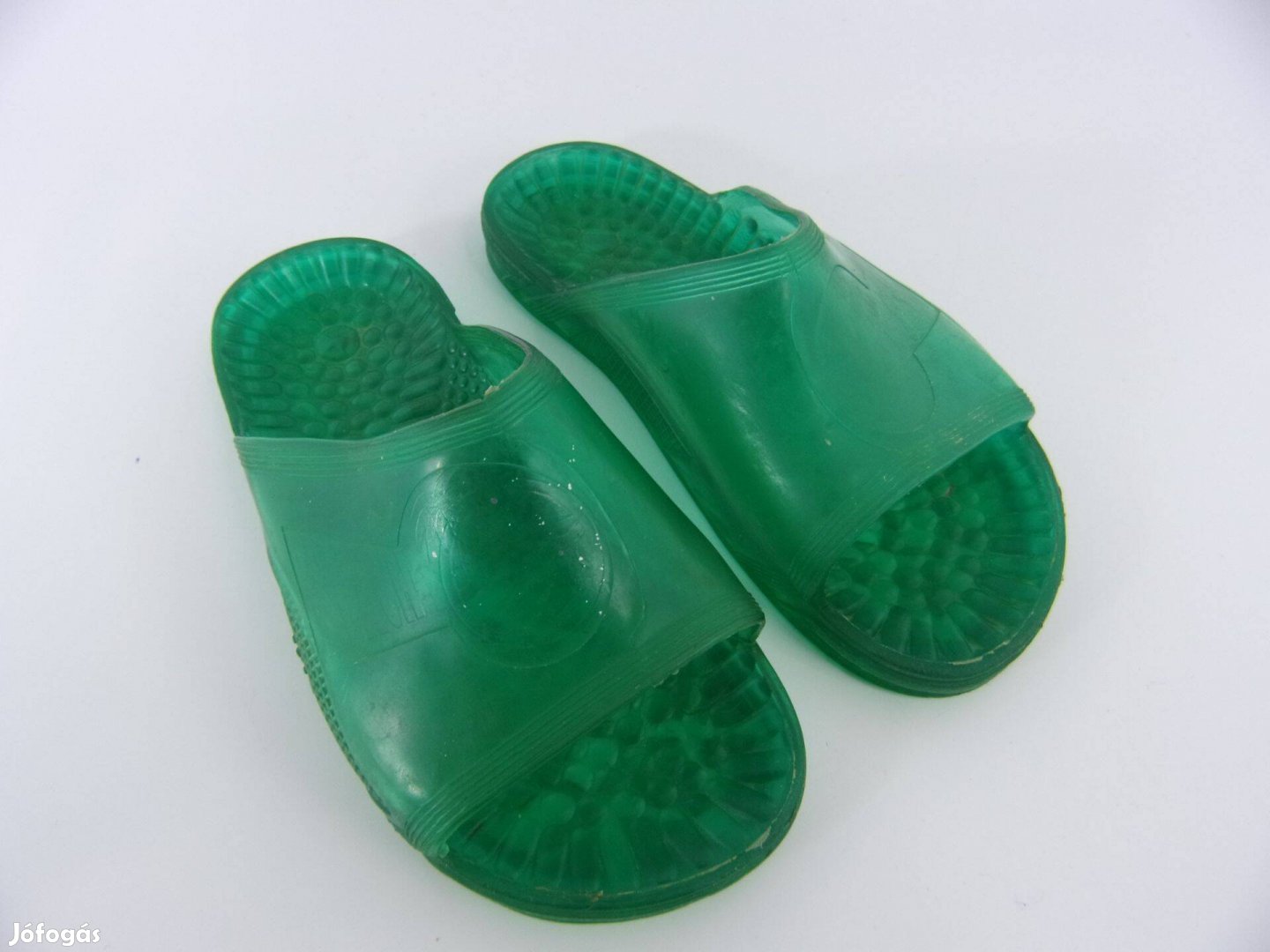 Beach zöld színű műanyag papucs 25-26 méretben