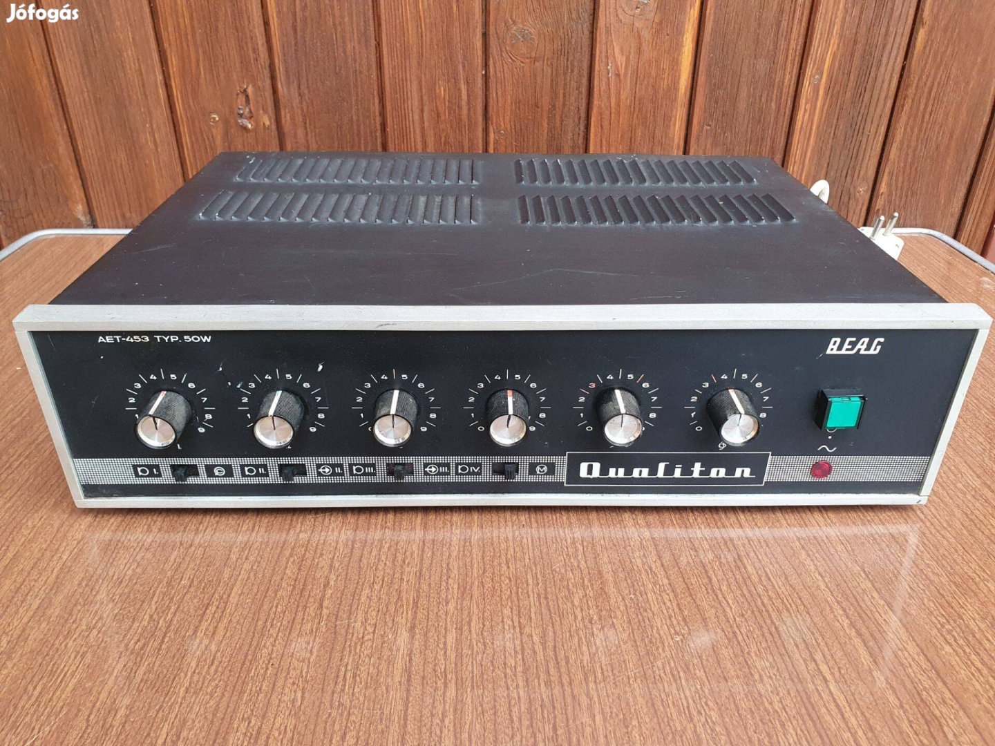 Beag AET453 Qualiton keverő erősítő