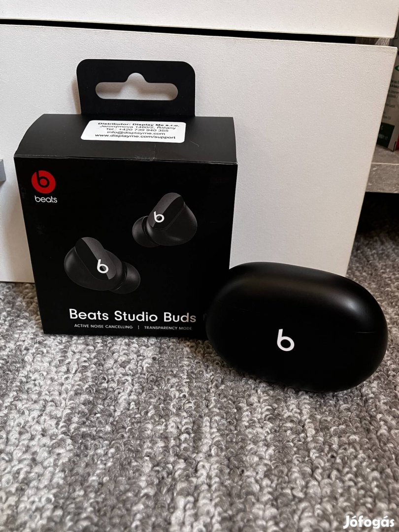 Beats Studio Buds