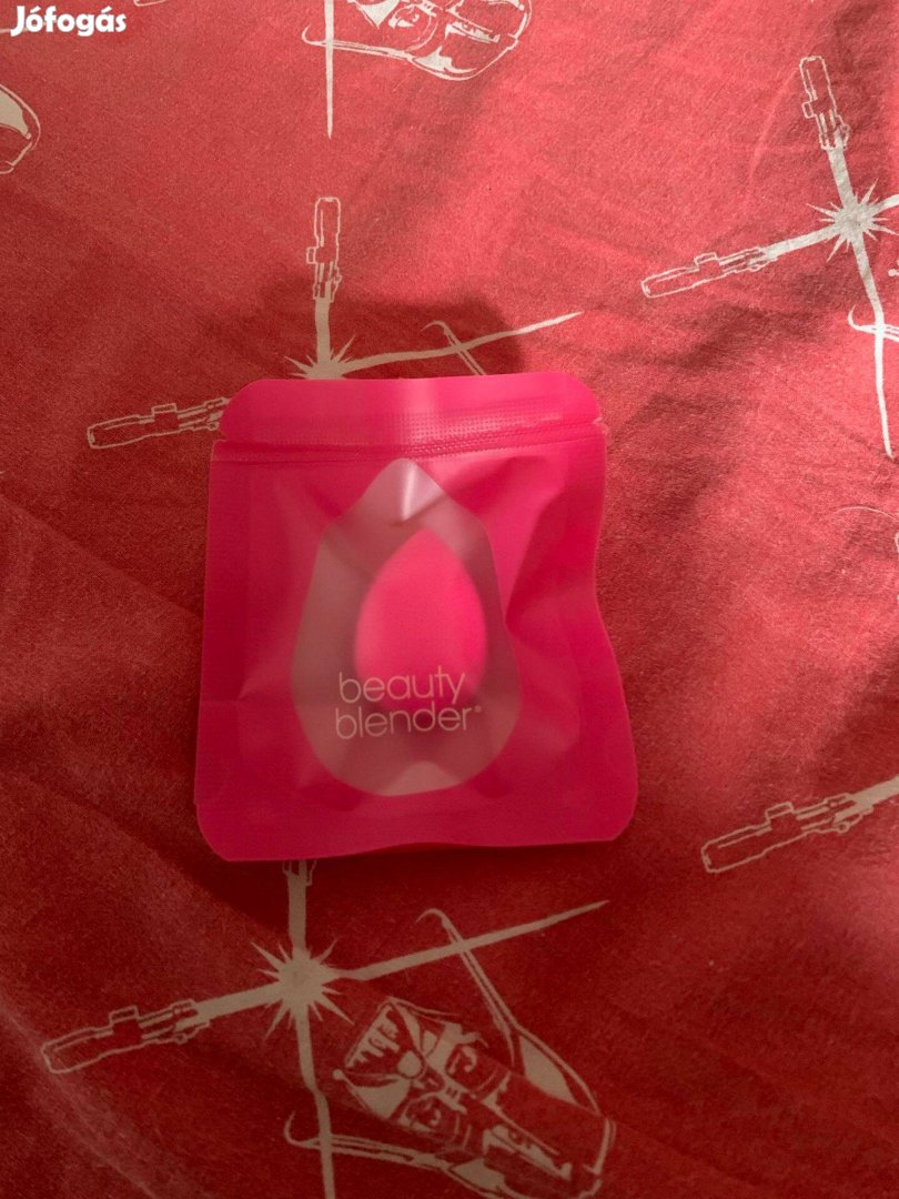 Beautyblender Cheeky Blusher sminkszivacs