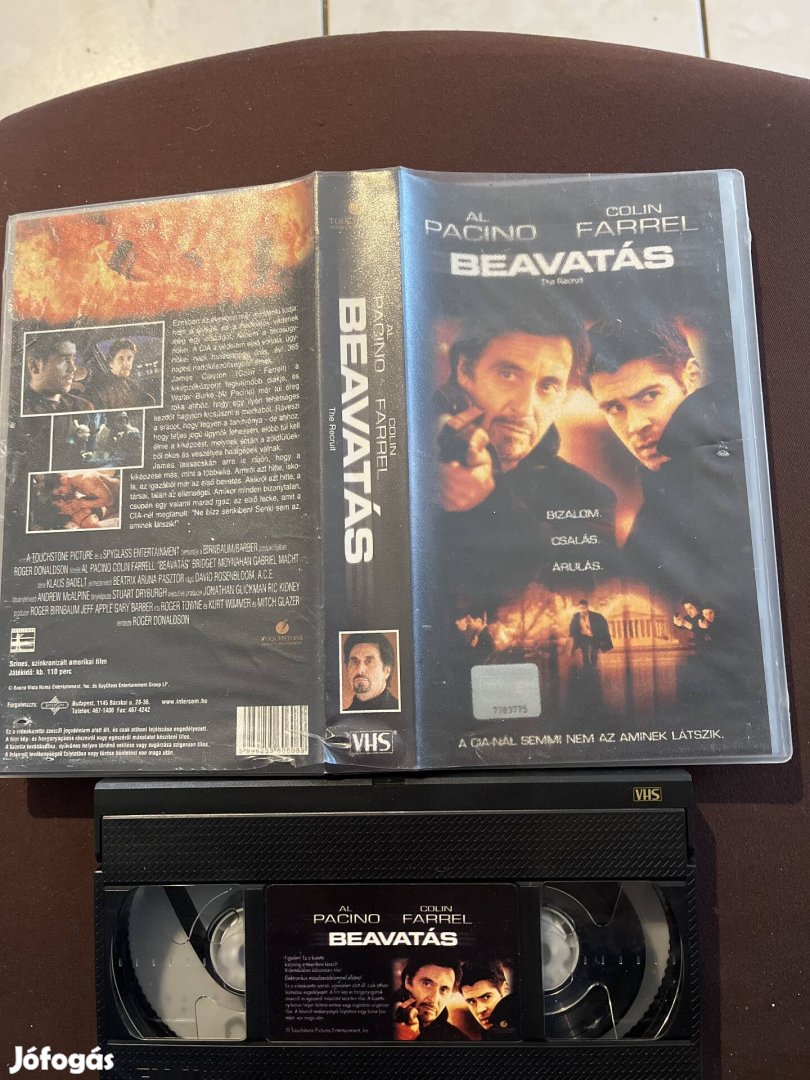 Beavatás akció vhs