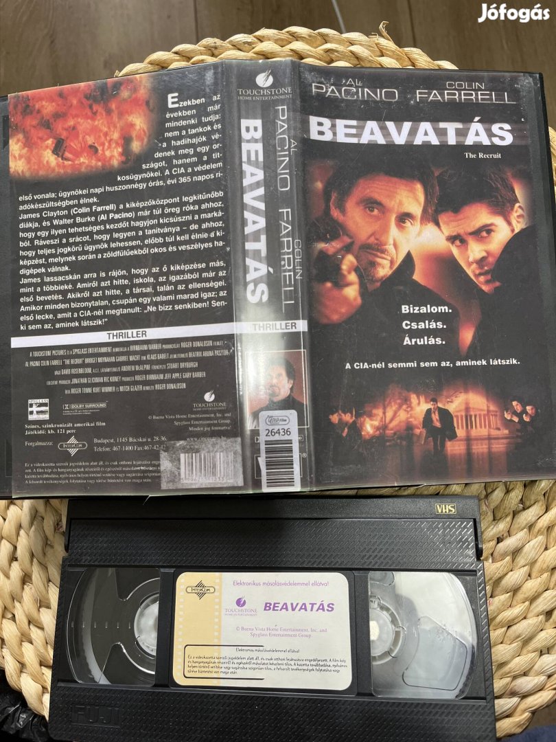 Beavatás vhs m