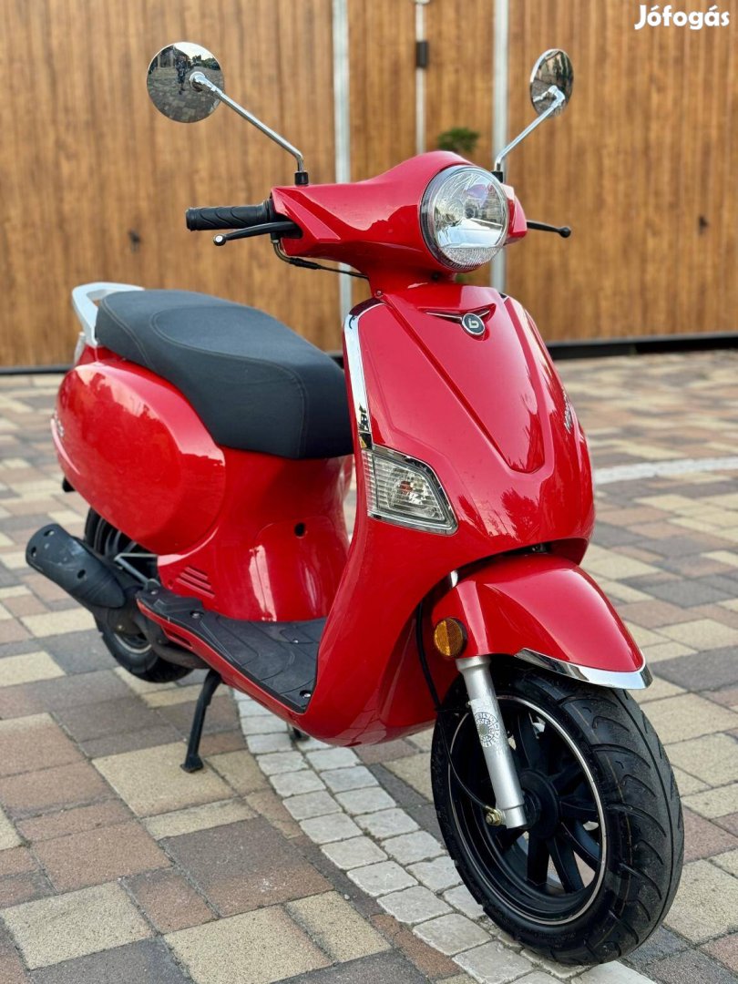 Beeline Memory Estate 50/2T Retro robogó